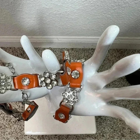Teen Girl’s Rhinestone Floral Design with Orange Leather Tabs Chainlink Belt - Picture 7 of 12